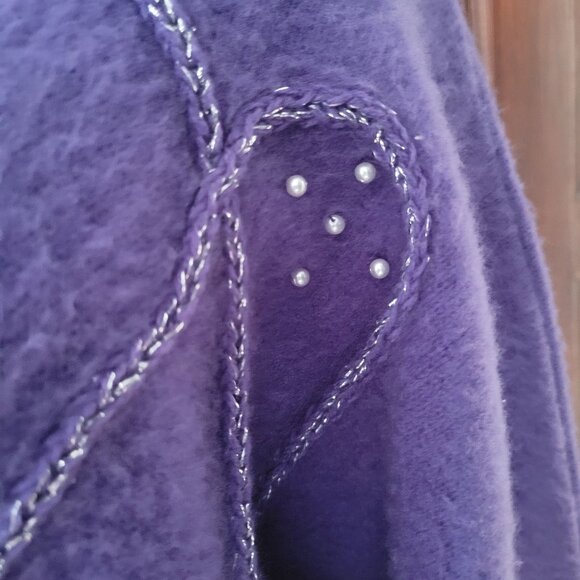 Purple Acrylic Sweater With Embroidered Floral Design - Picture 3 of 6